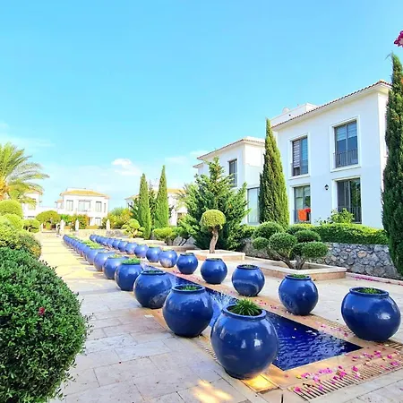 Kyrenia Mountains & Pool Oasis Close To The Merit Casino & Alevga