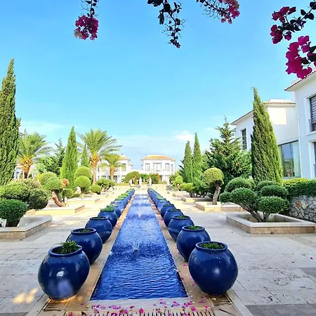 Kyrenia Mountains & Pool Oasis Close To The Merit Casino & Alevga