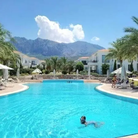 Apartman Kyrenia Mountains & Pool Oasis Close To The Merit Casino & *