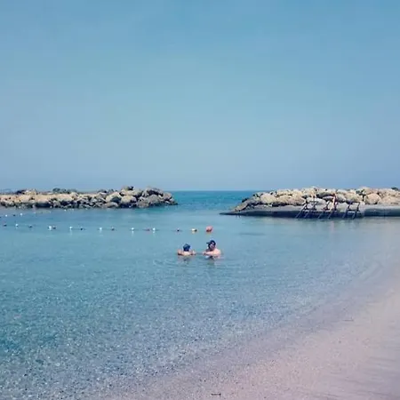 Kyrenia Mountains & Pool Oasis Close To The Merit Casino & Apartman *